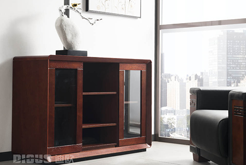 油漆產(chǎn)品及配套沙發(fā)單品圖