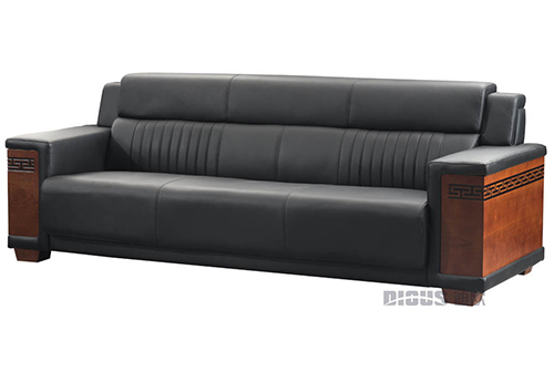 油漆產(chǎn)品及配套沙發(fā)單品圖