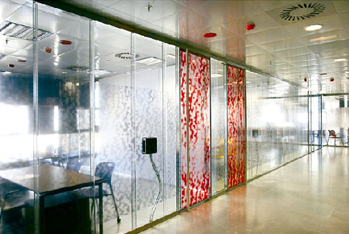 浙江玻璃隔斷的操作工藝都有哪些呢