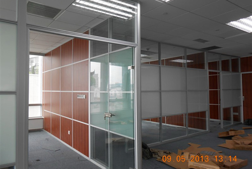 在使用浙江玻璃隔斷有沒有出現(xiàn)裂紋的現(xiàn)象呢