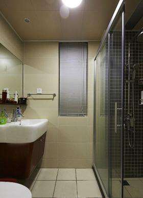 浙江玻璃隔斷——各種形狀衛(wèi)生間玻璃隔斷，輕松打造干濕分離！