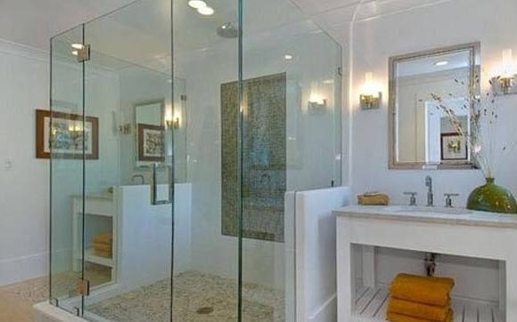浙江玻璃隔斷——干濕分離的衛(wèi)生間，還是用玻璃隔斷才夠大氣
